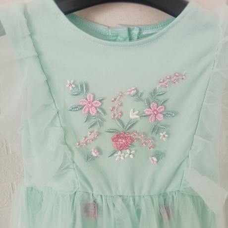 Šaty s kvietkami, 122