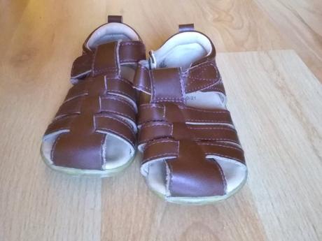 (aj sviatočné) chlapčenské sandále, h&m,21