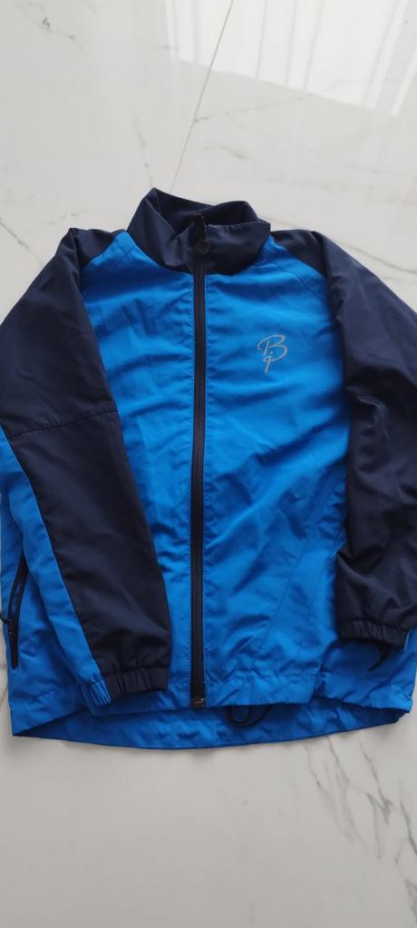 Prechodná bunda, 128