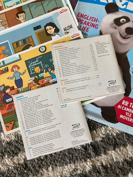 Časopisy r&r, karty a cd, 