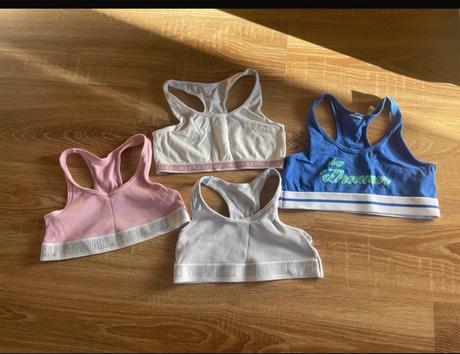 Dievčenské športové podprsenky, 146