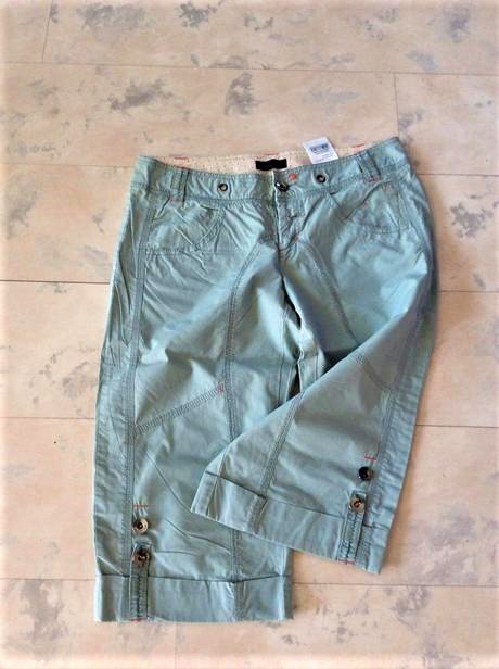 Perfektné športové 3/4 nohavice, m