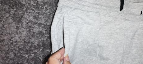 Chlapčenské tepláky, 158