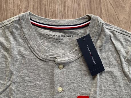 Pánske tričko tommy hilfiger - veľ. m, tommy hilfiger,m