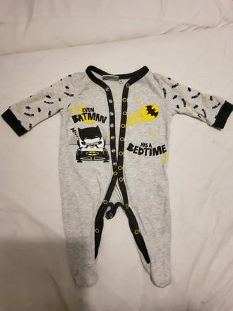 Pyzamko overal batman, 68