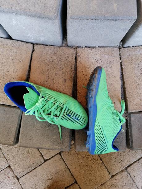 Futbalové tenisky, decathlon,36