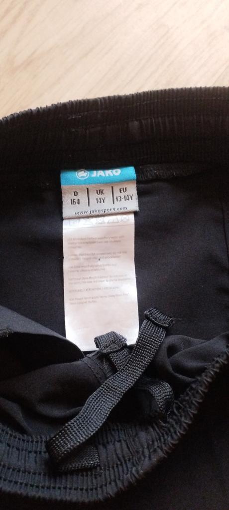 Sportove kratase jako, 164