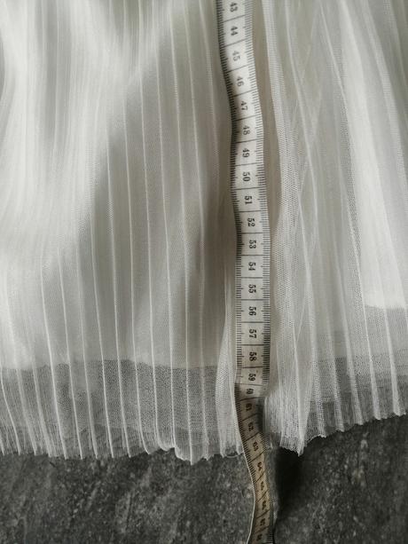 Sviatočné nežné dievčenské šaty v116, 6-8r., 116