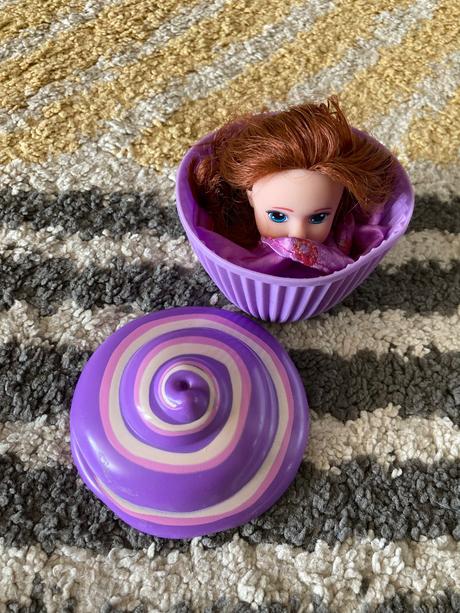 Cupcake bábika 16cm,