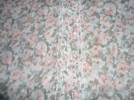 Priesvitna kvietkova kosela, xs