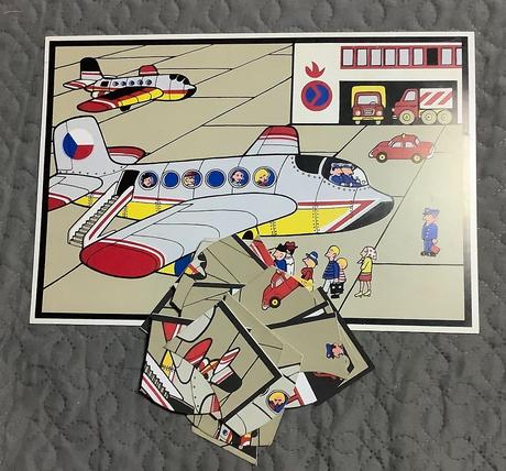 Velke plastove puzzle 80 roky 5 typov,