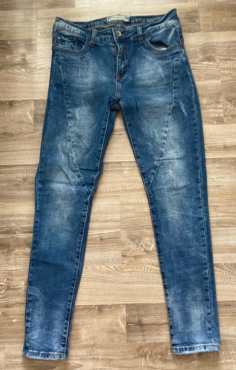 Krásne dámske rifle, l