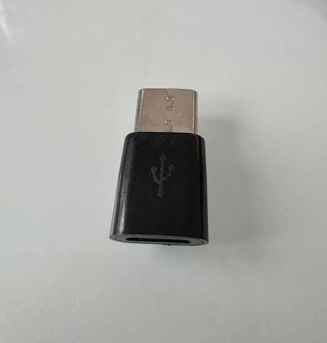 Adaptér micro-usb 2.0 na usb-c, 