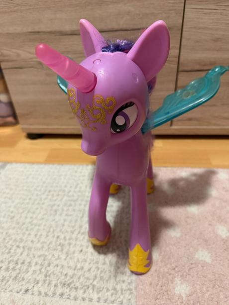 Interaktívny jednorožec my little pony,