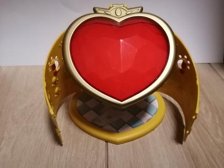 Malá knižnica na hranie pre mini bábiky,