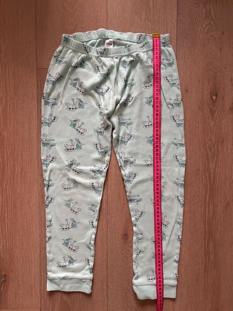 Pyžamo disney veľ. 122, disney,122