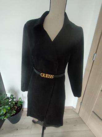 Čierny tenký kabát, s