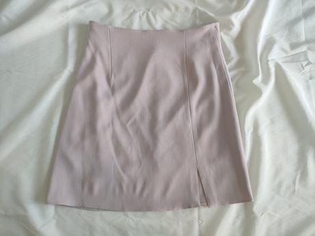 Sukňa s rozparkom, 38