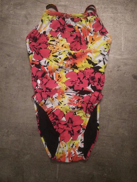 Dievčenské plavky kiefer, 152