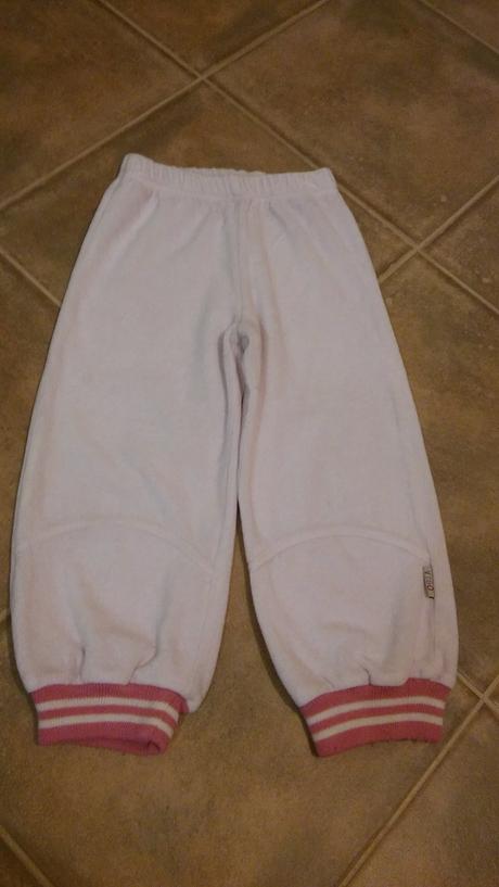 Teplackova supravka s dievcatkom, 104