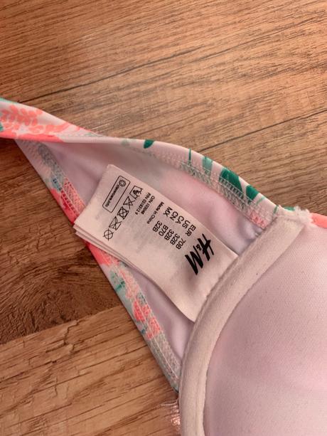 Dievcenske plavky push up, 158