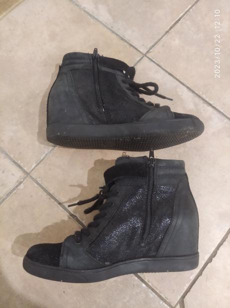 Damske platformy, 36