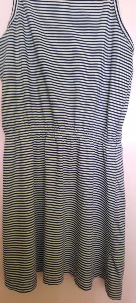 Šaty dievčenské vek 10 r., 134