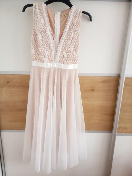 Spoločenské šaty, 36