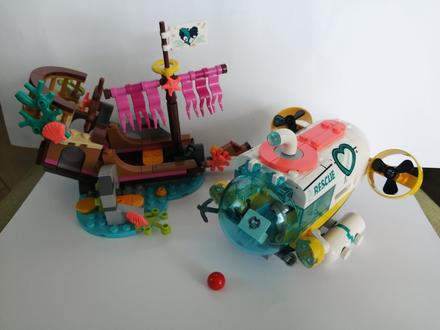 Lego vrak lode a ponorka,