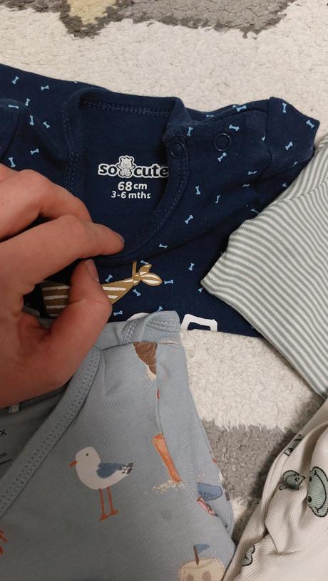 Body s krátkym rukávom, 62