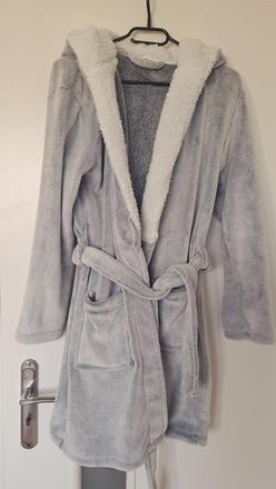 Teplý mäkučký župan s kapucňou veľ. s/m, m