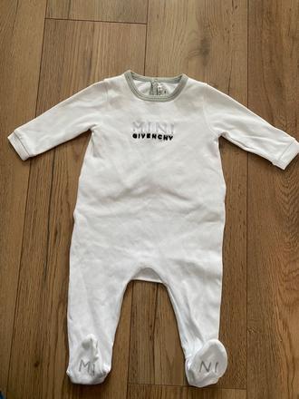 Detske dupacky givenchy, 68