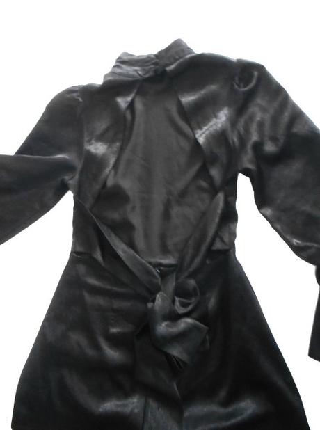 Kraťasový overal s holým chrbtom veľ.40, 40