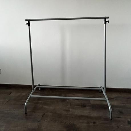 Vešiak na oblečenie ikea, 