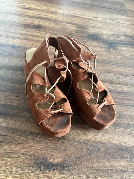 Sandale, reserved,40