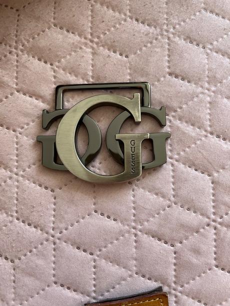 Privesok, znak guess, 