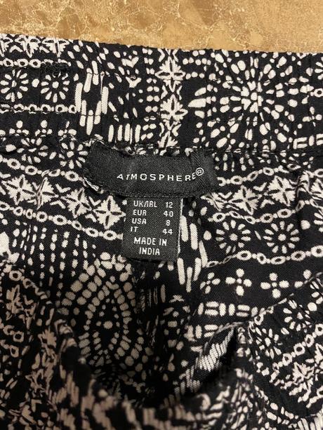 Kraťasy, atmosphere,l