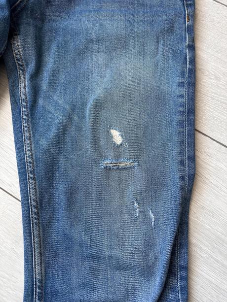 Krasne vysivane rifle zara, zara,s