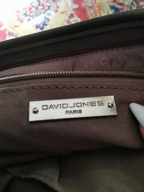 Kabelka, david jones