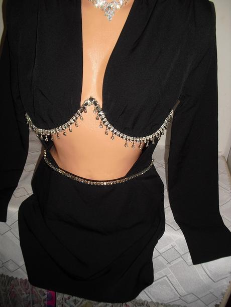 Luxusne francuzske spolocenske saty s kristalmi, m