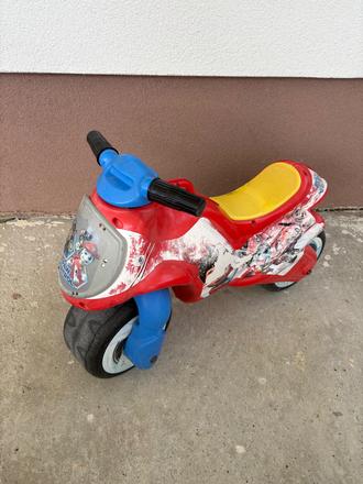 Odrážadlo paw patrol, 