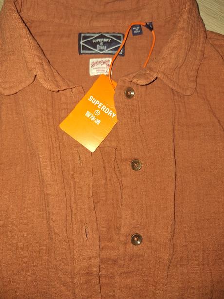 Krásna hnedá košeľa superdry nová, superdry,36