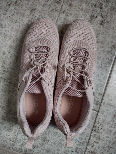 Dámska sportová obuv, 44