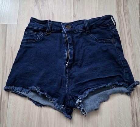 Kratasky bershka č.34, bershka,34