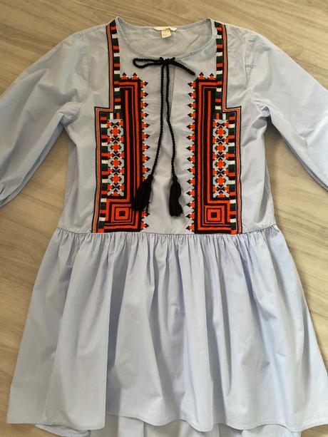 Nádherné šaty h&m s výšivkou, h&m,40
