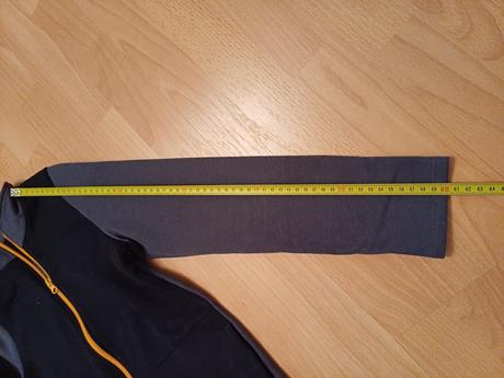 Tepláková súprava., decathlon,146