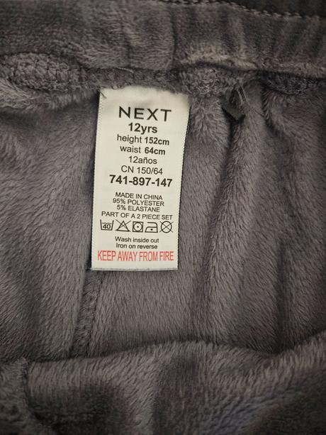 Jemnučký set z nextu, next,152