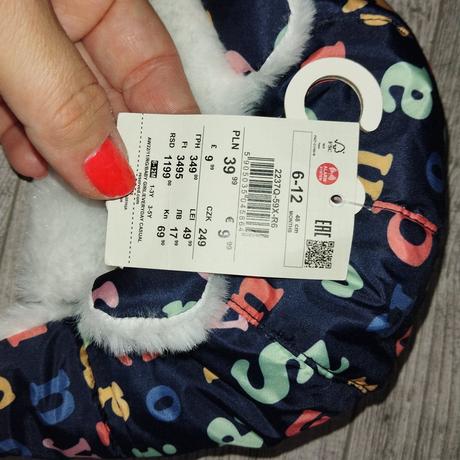 Čiapka a rukavice, reserved,74