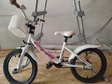 Dievčenský bicykel značky ctm, ctm,16