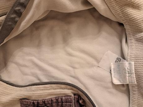 Tenká béžová mikina na zips č. 90, 92